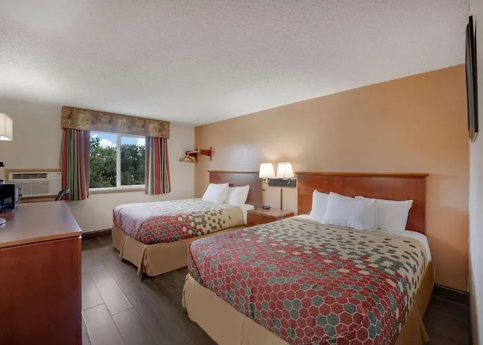 Rodeway Inn
