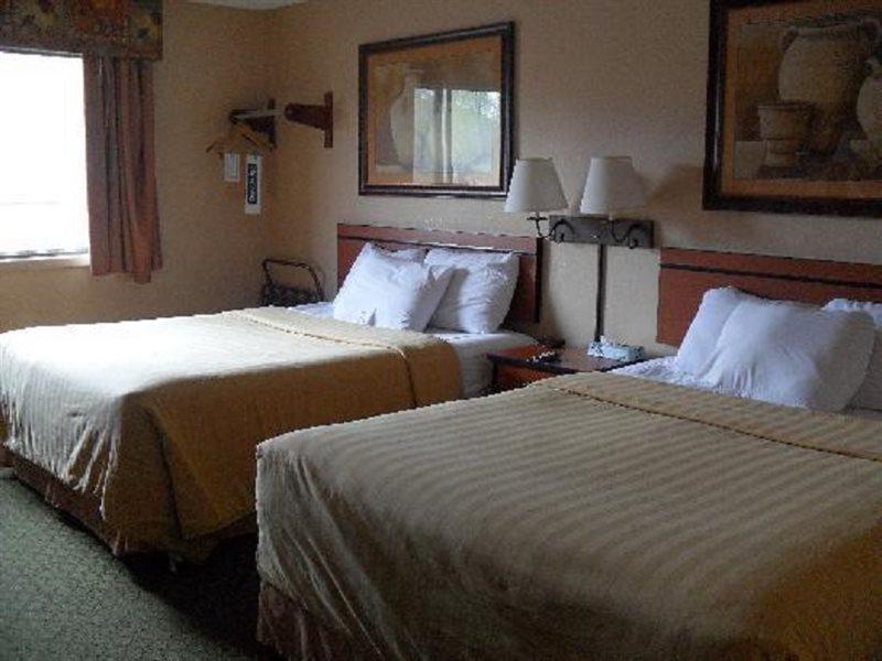 Rodeway Inn Colorado Springs